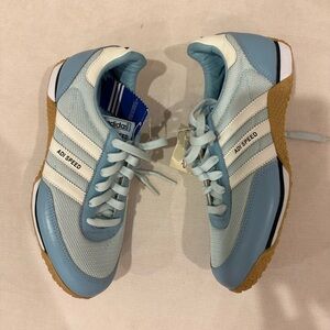 Adidas  vintage actives shoes